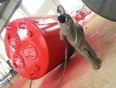 鋼結(jié)構(gòu)儲(chǔ)罐聚脲施工(圖1) 鋼結(jié)構(gòu)儲(chǔ)罐聚脲施工